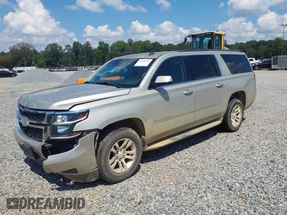 ✅ 2015 Chevrolet Suburban LT • VIN: 1GNSCJKCXFR307278 • Lot: 43150943. Wystawiony na IAAI z przebiegiem 133 320 mil. Bezpłatny archiwum sprzedaży aukcyjnych z USA i szczegółowy raport historii pojazdu na DreamBid. Zdjęcie 2.