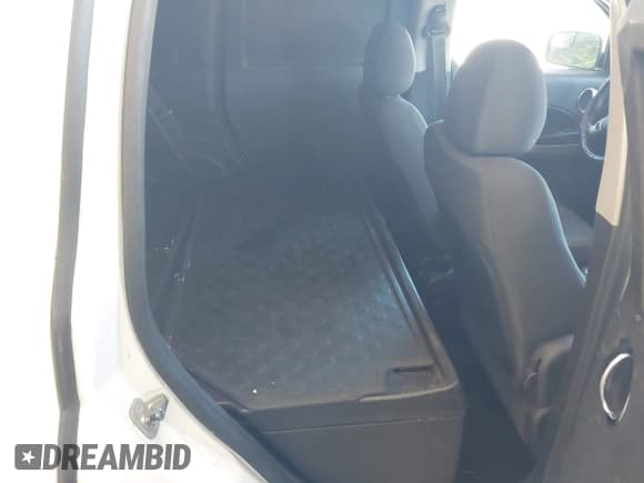 ✅ 2009 Chevrolet HHR 1LT • VIN: 3GCCA05B89S602171 • Lot: 42832702. Listed on IAAI with 368,777 mi. Free auction sales archive from the USA and detailed vehicle history report at DreamBid. Image 8.