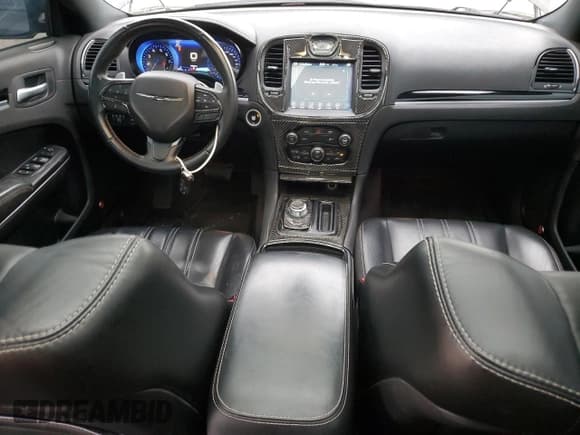 ✅ 2017 Chrysler 300 S Alloy Edition • VIN: 2C3CCABGXHH631466 • Lot: 66700495. Listed on Copart with 112,263 mi. Free auction sales archive from the USA and detailed vehicle history report at DreamBid. Image 8.