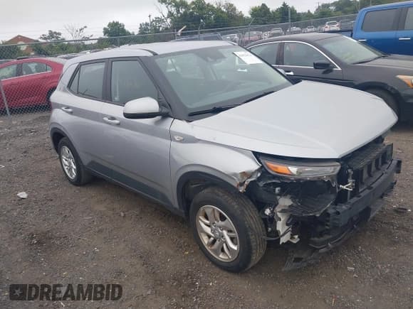 ✅ 2021 Hyundai Venue SE • VIN: KMHRB8A35MU078387 • Lot: 42953676. Listed on IAAI with 17,339 mi. Free auction sales archive from the USA and detailed vehicle history report at DreamBid. Image 1.