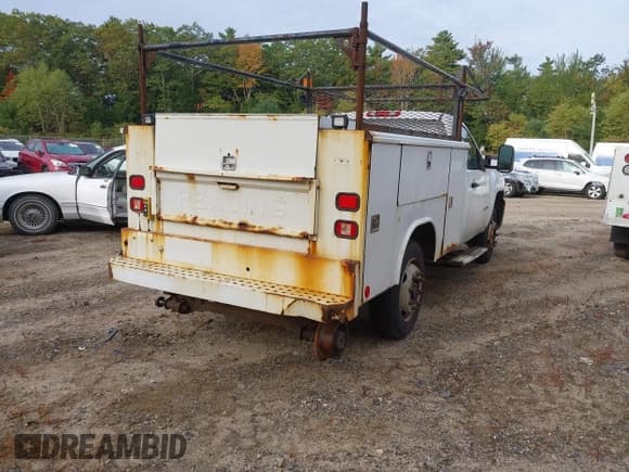 ✅ 2012 Chevrolet Silverado 2500HD Work Truck • VIN: 1GB0KVCG7CZ160946 • Лот: 43201905. Опубликован ранее на IAAI с пробегом 284 358 миль. Бесплатный доступ к архиву аукционных продаж из США и подробный отчёт об истории автомобиля на DreamBid. Изображение 4.