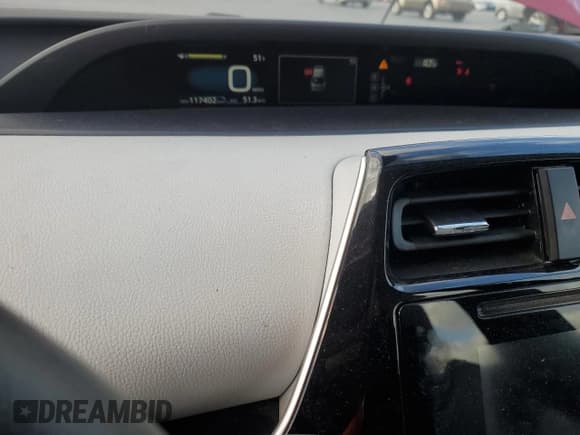 ✅ 2017 Toyota Prius Two • VIN: JTDKBRFU4H3566397 • Lot: 91323005. Listed on Copart with 117,402 mi. Free auction sales archive from the USA and detailed vehicle history report at DreamBid. Image 9.