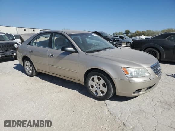 ✅ 2010 Hyundai Sonata GLS • VIN: 5NPET4ACXAH613969 • Лот: 76026404. Опубликован ранее на Copart с пробегом 258 016 миль. Бесплатный доступ к архиву аукционных продаж из США и подробный отчёт об истории автомобиля на DreamBid. Изображение 4.