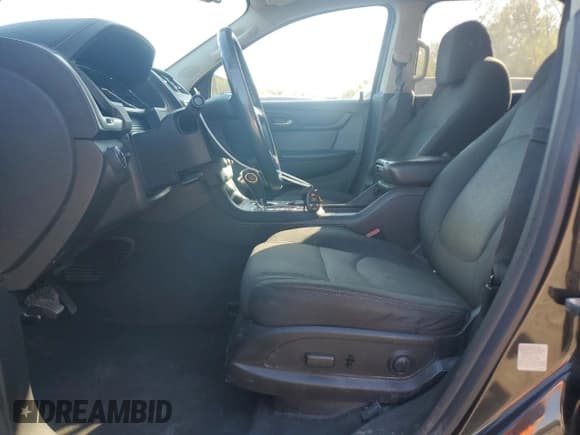 ✅ 2013 GMC Acadia SLE • VIN: 1GKKVPKD1DJ145359 • Lot: 82233625. Wystawiony na Copart z przebiegiem 144 141 mil. Bezpłatny archiwum sprzedaży aukcyjnych z USA i szczegółowy raport historii pojazdu na DreamBid. Zdjęcie 7.