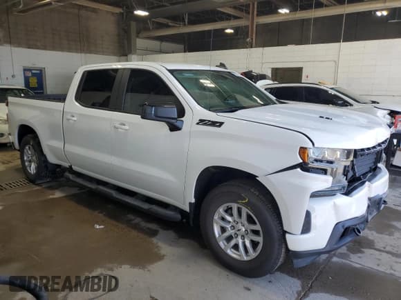 ✅ 2020 Chevrolet Silverado 1500 RST • VIN: 3GCUYEEL6LG421439 • Lot: 63865525. Wystawiony na Copart z przebiegiem 49 330 mil. Bezpłatny archiwum sprzedaży aukcyjnych z USA i szczegółowy raport historii pojazdu na DreamBid. Zdjęcie 4.
