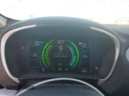 ✅ 2017 Chevrolet Volt LT • VIN: 1G1RC6S56HU110400 • Lot: 49252434. Wystawiony na Copart z przebiegiem 124 372 mil. Bezpłatny archiwum sprzedaży aukcyjnych z USA i szczegółowy raport historii pojazdu na DreamBid. Zdjęcie 9.