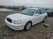 2004 Hyundai Sonata GLS z VIN KMHWF35HX4A994838, wystawiony jako Copart lot #41637995 z przebiegiem 235 568 mil mil oraz Czysty tytuł • Clean title. Historia ofert i sprzedaży dostępna na DreamBid. Obrazek 1.