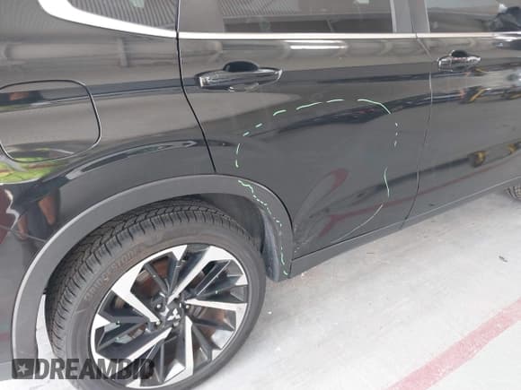 ✅ 2022 Mitsubishi Outlander ES • VIN: JA4J3TA88NZ032435 • Лот: 42650711. Опубликован ранее на IAAI с пробегом 55 462 миль. Бесплатный доступ к архиву аукционных продаж из США и подробный отчёт об истории автомобиля на DreamBid. Изображение 6.