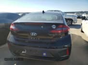 ✅ 2017 Hyundai Ioniq SEL • VIN: KMHC75LC0HU019143 • Lot: 82561764. Wystawiony na Copart z przebiegiem 207 132 mil. Bezpłatny archiwum sprzedaży aukcyjnych z USA i szczegółowy raport historii pojazdu na DreamBid. Zdjęcie 6.
