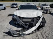 ✅ 2025 Hyundai Elantra Limited • VIN: KMHLN4DJ9SU142511 • Лот: 84456155. Опубликован ранее на Copart с пробегом 2 714 миль. Бесплатный доступ к архиву аукционных продаж из США и подробный отчёт об истории автомобиля на DreamBid. Изображение 5.