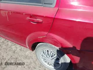 ✅ 2011 Chevrolet Aveo 1LT • VIN: KL1TD5DE2BB135242 • Lot: 41676694. Wystawiony na IAAI z przebiegiem 131 137 mil. Bezpłatny archiwum sprzedaży aukcyjnych z USA i szczegółowy raport historii pojazdu na DreamBid. Zdjęcie 6.