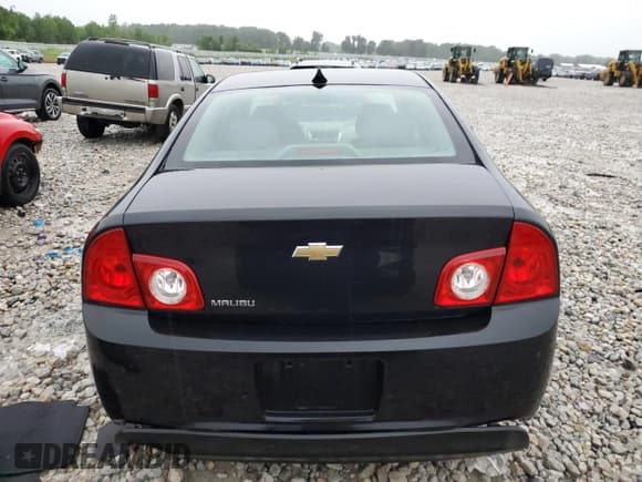 ✅ 2012 Chevrolet Malibu 1LS • VIN: 1G1ZB5E04CF164837 • Lot: 60272814. Listed on Copart with 179,951 mi. Free auction sales archive from the USA and detailed vehicle history report at DreamBid. Image 6.