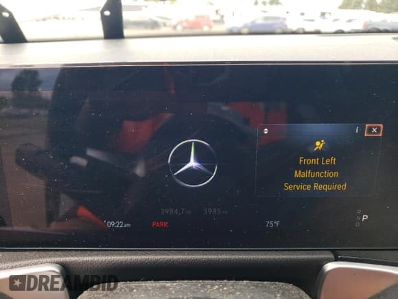 ✅ 2024 Mercedes-Benz EQB 350 • VIN: W1N9M1DB0RN098324 • Lot: 68393325. Listed on Copart with 3,985 mi. Free auction sales archive from the USA and detailed vehicle history report at DreamBid. Image 9.