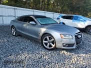 ✅ 2010 Audi A5 Prestige • VIN: WAUVKAFR1AA027017 • Lot: 67628825. Wystawiony na Copart z przebiegiem 222 261 mil. Bezpłatny archiwum sprzedaży aukcyjnych z USA i szczegółowy raport historii pojazdu na DreamBid. Zdjęcie 4.