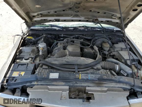 ✅ 1998 Chevrolet S-10 LS • VIN: 1GCCS194XW8192248 • Лот: 56630272. Опубликован ранее на Copart с пробегом Не указан. Бесплатный доступ к архиву аукционных продаж из США и подробный отчёт об истории автомобиля на DreamBid. Изображение 7.