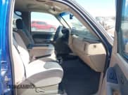 ✅ 2004 Chevrolet Avalanche Z66 • VIN: 3GNEC12T24G165907 • Lot: 42887959. Listed on IAAI with 216,065 mi. Free auction sales archive from the USA and detailed vehicle history report at DreamBid. Image 5.