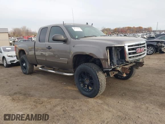 ✅ 2012 GMC Sierra 1500 SLE • VIN: 1GTR2VE77CZ333493 • Лот: 43629482. Опубликован ранее на IAAI с пробегом Не указан. Бесплатный доступ к архиву аукционных продаж из США и подробный отчёт об истории автомобиля на DreamBid. Изображение 1.