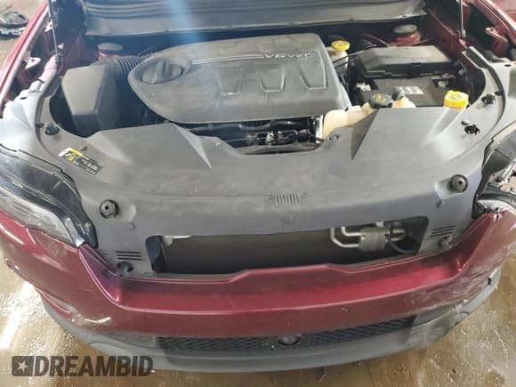 ✅ 2020 Jeep Cherokee Altitude • VIN: 1C4PJMLX2LD655088 • Лот: 66705545. Опубликован ранее на Copart с пробегом 61 909 миль. Бесплатный доступ к архиву аукционных продаж из США и подробный отчёт об истории автомобиля на DreamBid. Изображение 12.