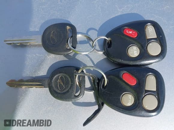 ✅ 1999 Oldsmobile Bravada • VIN: 1GHDT13W0X2724441 • Lot: 43187021. Listed on IAAI with 125,983 mi. Free auction sales archive from the USA and detailed vehicle history report at DreamBid. Image 11.