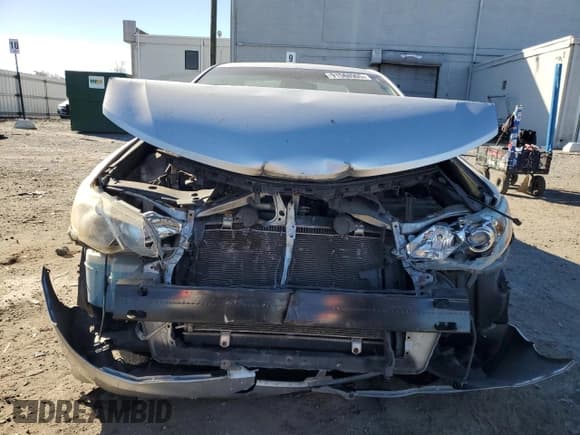 ✅ 2012 Toyota Camry SE • VIN: 4T1BF1FK6CU136230 • Lot: 91566905. Wystawiony na Copart z przebiegiem 174 066 mil. Bezpłatny archiwum sprzedaży aukcyjnych z USA i szczegółowy raport historii pojazdu na DreamBid. Zdjęcie 5.