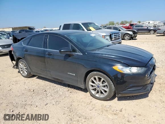 ✅ 2017 Ford Fusion Hybrid SE • VIN: 3FA6P0LUXHR285327 • Lot: 86331345. Wystawiony na Copart z przebiegiem 183 740 mil. Bezpłatny archiwum sprzedaży aukcyjnych z USA i szczegółowy raport historii pojazdu na DreamBid. Zdjęcie 4.