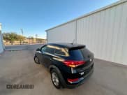 ✅ 2016 Hyundai Tucson SE • VIN: KM8J23A44GU164979 • Лот: 92734855. Опубликован ранее на Copart с пробегом 249 274 миль. Бесплатный доступ к архиву аукционных продаж из США и подробный отчёт об истории автомобиля на DreamBid. Изображение 3.