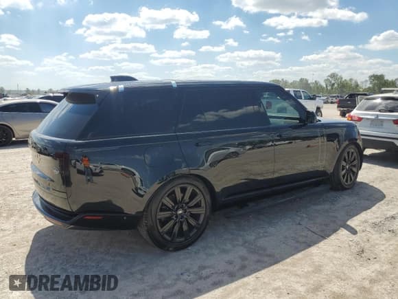 ✅ 2023 Land Rover Range Rover Autobiography • VIN: SALK1BE7XPA040557 • Lot: 73177754. Wystawiony na Copart z przebiegiem 6 960 mil. Bezpłatny archiwum sprzedaży aukcyjnych z USA i szczegółowy raport historii pojazdu na DreamBid. Zdjęcie 3.