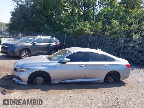 ✅ 2018 Honda Accord LX • VIN: 1HGCV1F11JA128295 • Lot: 43258593. Listed on IAAI with 113,972 mi. Free auction sales archive from the USA and detailed vehicle history report at DreamBid. Image 14.