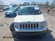 ✅ 2017 Jeep Renegade Limited • VIN: ZACCJBDB3HPE47042 • Lot: 42117357. Listed on IAAI with 139,686 mi. Free auction sales archive from the USA and detailed vehicle history report at DreamBid. Image 12.