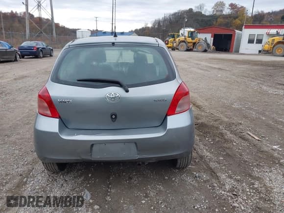 ✅ 2008 Toyota Yaris • VIN: JTDJT923285168356 • Лот: 43677362. Опубликован ранее на IAAI с пробегом Не указан. Бесплатный доступ к архиву аукционных продаж из США и подробный отчёт об истории автомобиля на DreamBid. Изображение 16.