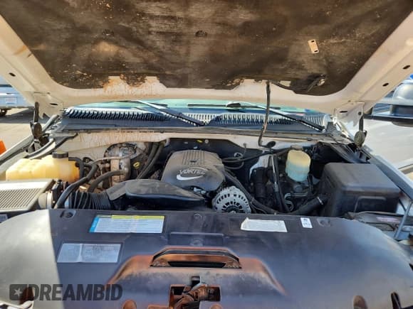 ✅ 2001 Chevrolet Silverado 2500HD LS • VIN: 1GCHK23U91F165101 • Лот: 80458145. Опубликован ранее на Copart с пробегом 153 326 миль. Бесплатный доступ к архиву аукционных продаж из США и подробный отчёт об истории автомобиля на DreamBid. Изображение 11.