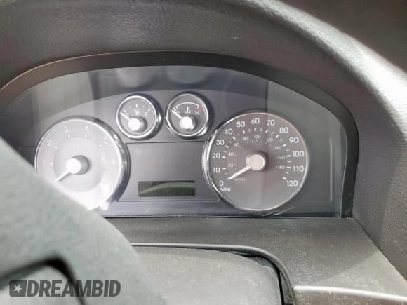 ✅ 2006 Mercury Milan Premier • VIN: 3MEFM08186R611347 • Lot: 58993675. Wystawiony na Copart z przebiegiem Nie podano. Bezpłatny archiwum sprzedaży aukcyjnych z USA i szczegółowy raport historii pojazdu na DreamBid. Zdjęcie 9.