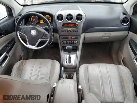 2009 Saturn VUE XR z VIN 3GSCL53729S512119, wystawiony jako Copart lot #44843495 z przebiegiem 174 239 mil mil oraz Czysty tytuł • Clean title. Historia ofert i sprzedaży dostępna na DreamBid. Obrazek 8.