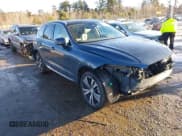 ✅ 2023 Volvo XC60 Plus Bright Theme • VIN: YV4L12RN5P1353758 • Лот: 41378236. Опубликован ранее на IAAI с пробегом 25 957 миль. Бесплатный доступ к архиву аукционных продаж из США и подробный отчёт об истории автомобиля на DreamBid. Изображение 1.