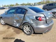 ✅ 2011 Mazda 3 i Touring • VIN: JM1BL1VG8B1404303 • Лот: 43496803. Опубликован ранее на IAAI с пробегом 149 549 миль. Бесплатный доступ к архиву аукционных продаж из США и подробный отчёт об истории автомобиля на DreamBid. Изображение 3.