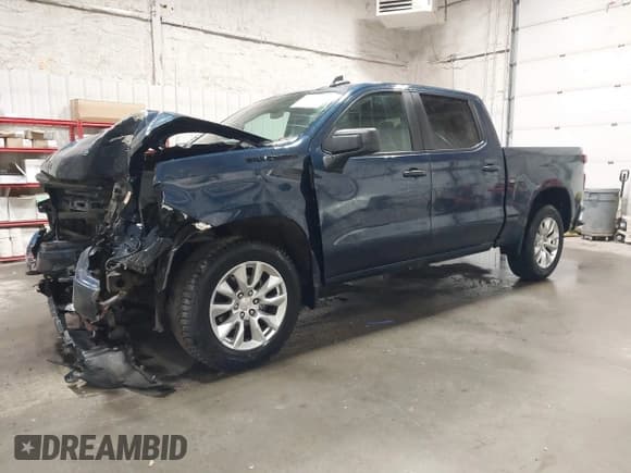 ✅ 2023 Chevrolet Silverado 1500 Custom • VIN: 1GCPABEK0PZ155669 • Lot: 42191863. Wystawiony na IAAI z przebiegiem 53 363 mil. Bezpłatny archiwum sprzedaży aukcyjnych z USA i szczegółowy raport historii pojazdu na DreamBid. Zdjęcie 2.