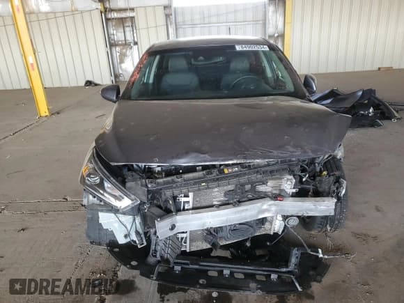 ✅ 2019 Hyundai Ioniq Limited • VIN: KMHC05LC6KU131635 • Лот: 84902534. Опубликован ранее на Copart с пробегом Не указан. Бесплатный доступ к архиву аукционных продаж из США и подробный отчёт об истории автомобиля на DreamBid. Изображение 5.