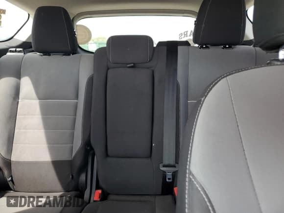 ✅ 2014 Ford Escape SE • VIN: 1FMCU0GX9EUD57239 • Lot: 56559905. Wystawiony na Copart z przebiegiem 88 145 mil. Bezpłatny archiwum sprzedaży aukcyjnych z USA i szczegółowy raport historii pojazdu na DreamBid. Zdjęcie 10.