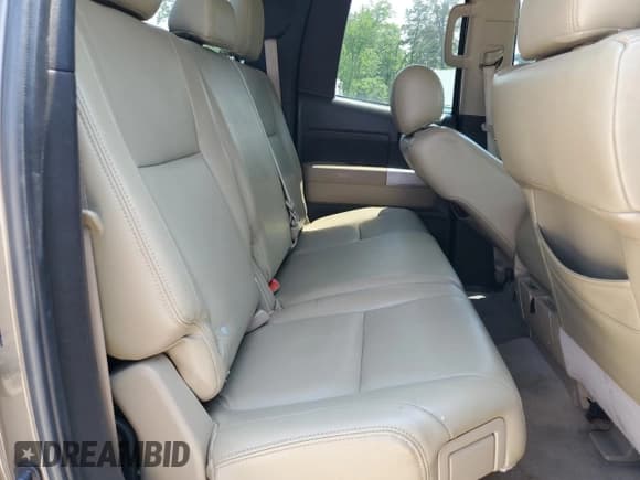 ✅ 2009 Toyota Tundra SR5 • VIN: 5TFBV54179X087619 • Lot: 59700445. Listed on Copart with 118,363 mi. Free auction sales archive from the USA and detailed vehicle history report at DreamBid. Image 10.