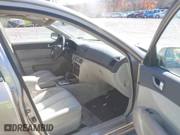 2006 Hyundai Sonata GLS with VIN 5NPEU46C66H126863, listed as a IAAI auction lot 43559596 with 117,962 mi miles and . Bid and sale history available at DreamBid. Image 5.