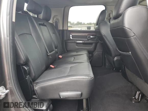 ✅ 2018 Ram 3500 Laramie • VIN: 3C63RRML8JG220955 • Лот: 82006725. Опубликован ранее на Copart с пробегом 124 457 миль. Бесплатный доступ к архиву аукционных продаж из США и подробный отчёт об истории автомобиля на DreamBid. Изображение 10.