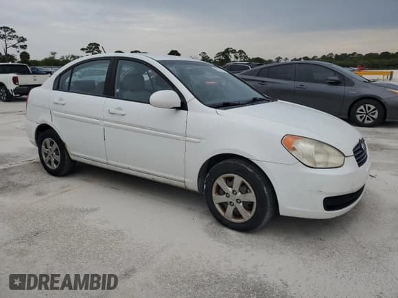 ✅ 2009 Hyundai Accent Auto GLS • VIN: KMHCN46C29U341411 • Лот: 42215115. Опубликован ранее на Copart с пробегом 122 858 миль. Бесплатный доступ к архиву аукционных продаж из США и подробный отчёт об истории автомобиля на DreamBid. Изображение 4.