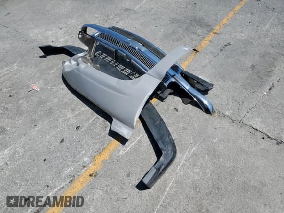 ✅ 2006 Chevrolet Tahoe LS • VIN: 1GNEC13Z66J164344 • Лот: 68510955. Опубликован ранее на Copart с пробегом 257 056 миль. Бесплатный доступ к архиву аукционных продаж из США и подробный отчёт об истории автомобиля на DreamBid. Изображение 13.