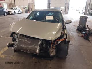 ✅ 2021 Hyundai Ioniq Limited • VIN: KMHCX5LD6MU252740 • Lot: 40838233. Wystawiony na IAAI z przebiegiem 33 373 mil. Bezpłatny archiwum sprzedaży aukcyjnych z USA i szczegółowy raport historii pojazdu na DreamBid. Zdjęcie 6.