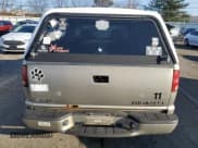 ✅ 2000 Chevrolet S-10 LS • VIN: 1GCCS1444YK108860 • Лот: 85154724. Опубликован ранее на Copart с пробегом 378 810 миль. Бесплатный доступ к архиву аукционных продаж из США и подробный отчёт об истории автомобиля на DreamBid. Изображение 6.