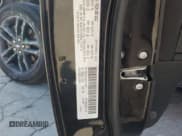 ✅ 2019 Dodge Charger SXT • VIN: 2C3CDXJGXKH710791 • Lot: 63232805. Wystawiony na Copart z przebiegiem 123 246 mil. Bezpłatny archiwum sprzedaży aukcyjnych z USA i szczegółowy raport historii pojazdu na DreamBid. Zdjęcie 13.