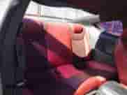 2013 Hyundai Genesis Coupe Track z VIN KMHHU6KJ3DU084938, wystawiony jako IAAI lot #43627084 z przebiegiem 94 580 mil mil oraz . Historia ofert i sprzedaży dostępna na DreamBid. Obrazek 8.