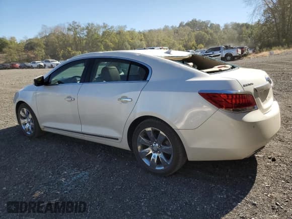 ✅ 2010 Buick LaCrosse CXS • VIN: 1G4GE5EV3AF145755 • Lot: 82200945. Listed on Copart with 219,033 mi. Free auction sales archive from the USA and detailed vehicle history report at DreamBid. Image 2.