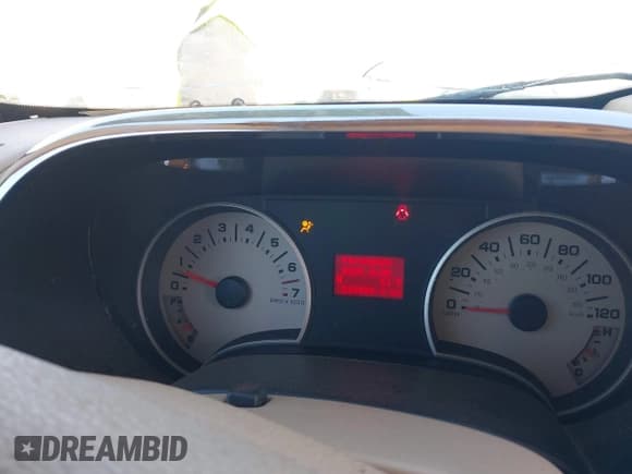 ✅ 2006 Ford Explorer Eddie Bauer • VIN: 1FMEU64876ZA09405 • Lot: 41198946. Wystawiony na IAAI z przebiegiem 219 980 mil. Bezpłatny archiwum sprzedaży aukcyjnych z USA i szczegółowy raport historii pojazdu na DreamBid. Zdjęcie 7.