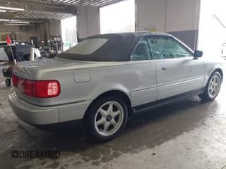✅ 1997 Audi Cabriolet • VIN: WAUAA88G1VN006690 • Lot: 43559117. Listed on IAAI with 100,886 mi. Free auction sales archive from the USA and detailed vehicle history report at DreamBid. Image 4.